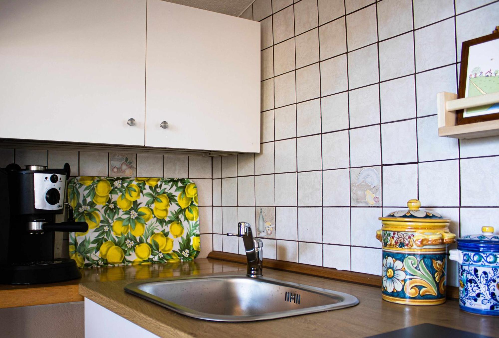 San Basilio Guest House Испика Екстериор снимка
