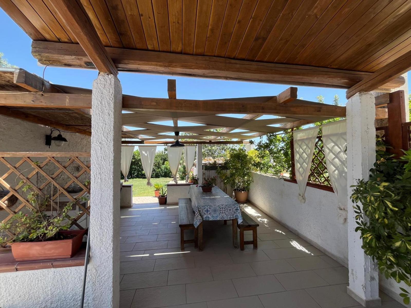San Basilio Guest House Испика Екстериор снимка