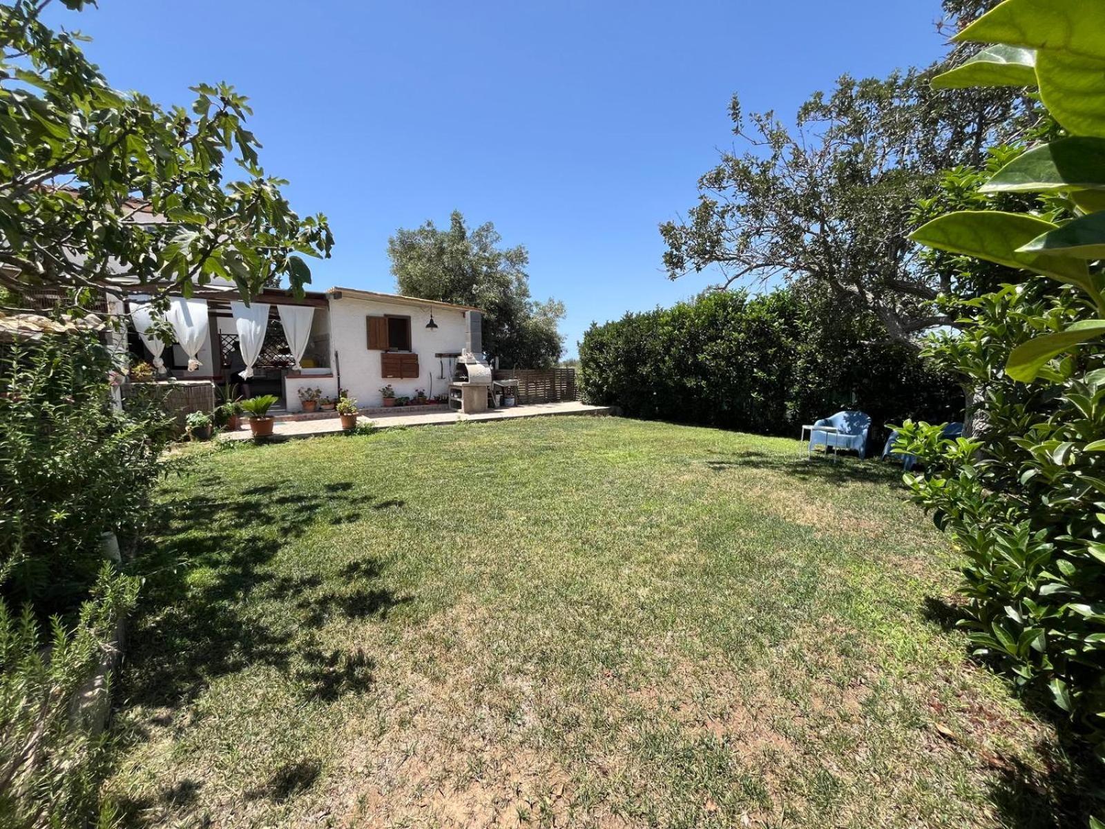 San Basilio Guest House Испика Екстериор снимка